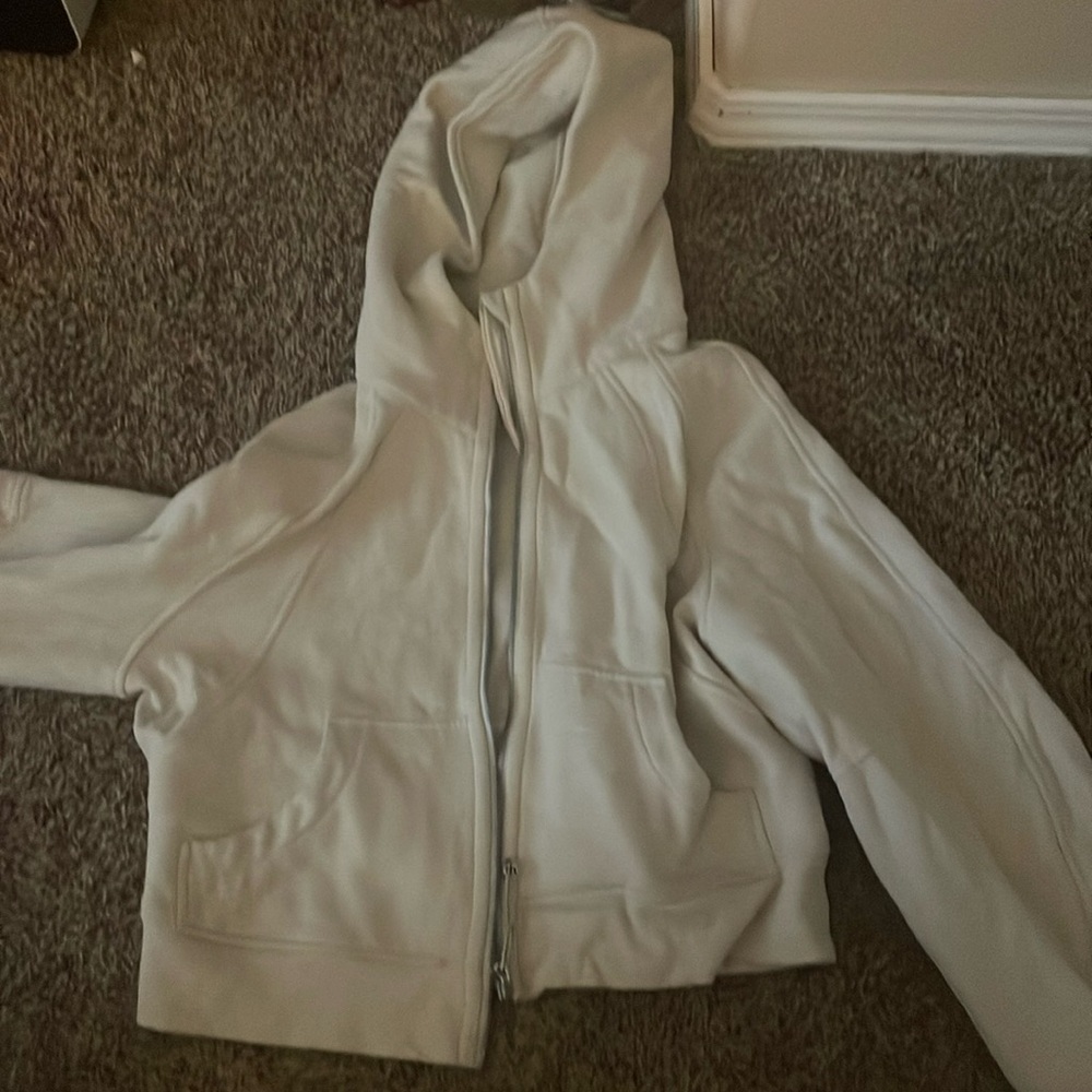 Cream color cropped lulu zip up